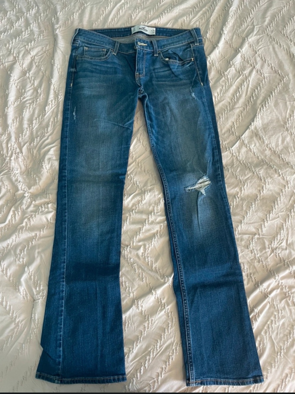 Hollister Women's Dark Blue Distressed Bootcut Jeans Size 7S